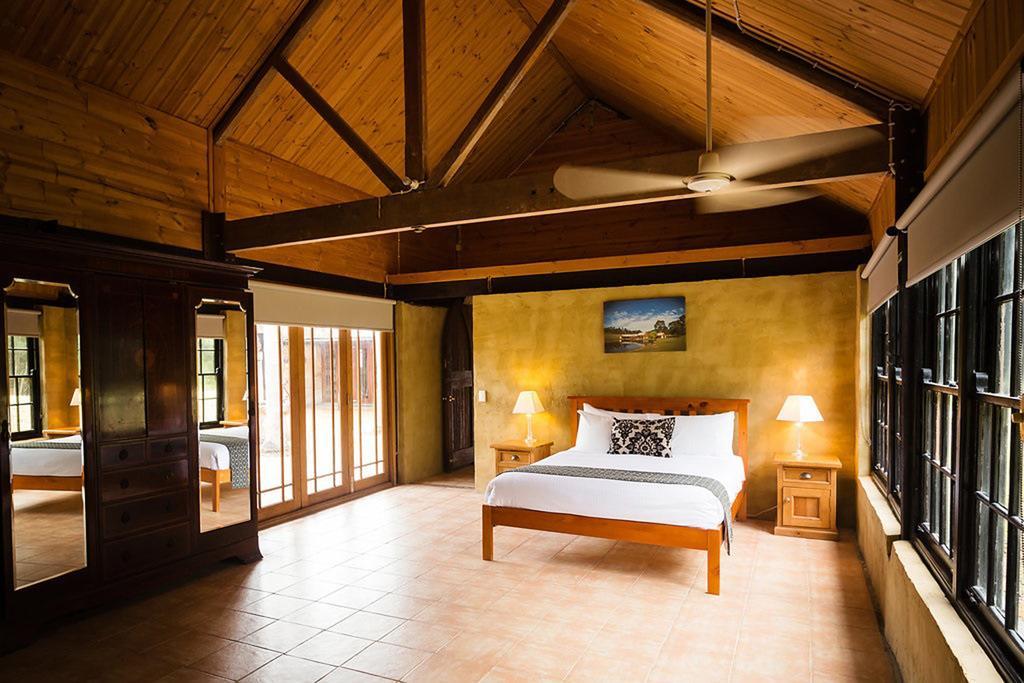 Peppers Creek Accommodation โพโคลบิน ภายนอก รูปภาพ